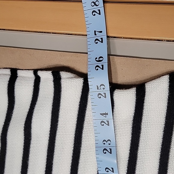 Zara Size L Soft Striped Sweater, Asymmetrical Hem, Split Cowl Neck Collar, NWOT - Picture 7 of 13